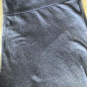 🔥HOT PRICE🔥Lularoe Tall&Curvy leggings